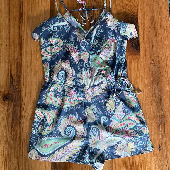 Blue Floral Paisley Ruffled Romper - Picture 2 of 8